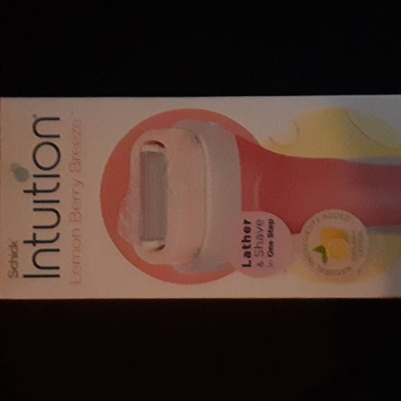 Women's Razor Bundle - Picture 3 of 3